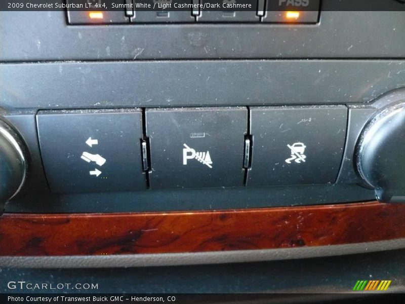 Summit White / Light Cashmere/Dark Cashmere 2009 Chevrolet Suburban LT 4x4