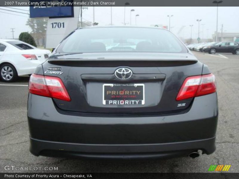 Magnetic Gray Metallic / Dark Charcoal 2007 Toyota Camry SE