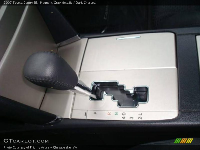 Magnetic Gray Metallic / Dark Charcoal 2007 Toyota Camry SE