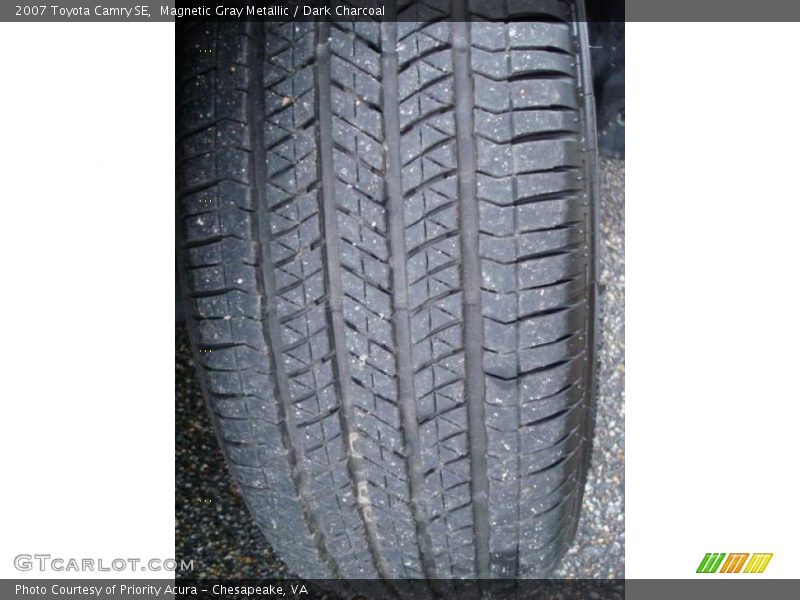 Magnetic Gray Metallic / Dark Charcoal 2007 Toyota Camry SE