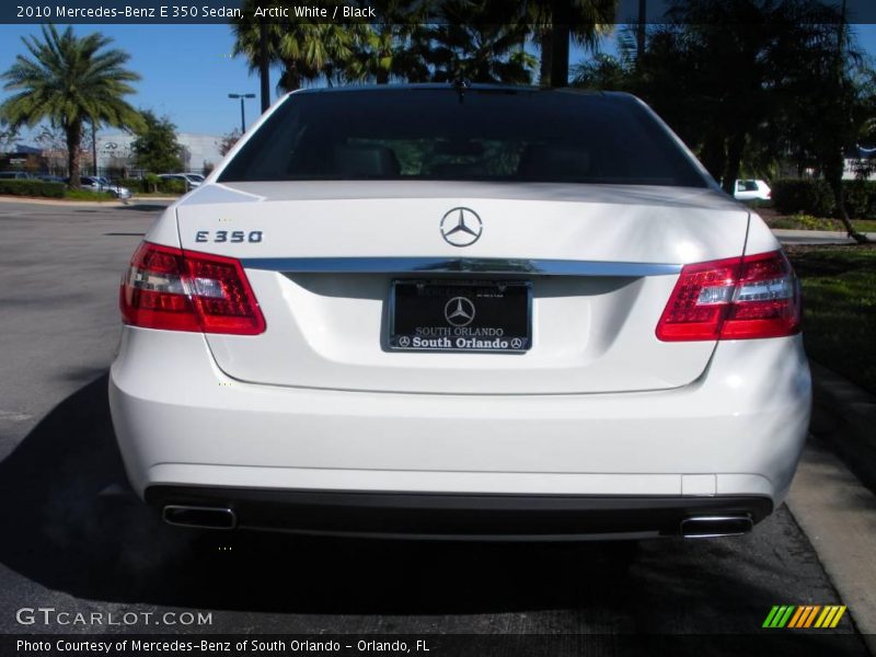 Arctic White / Black 2010 Mercedes-Benz E 350 Sedan