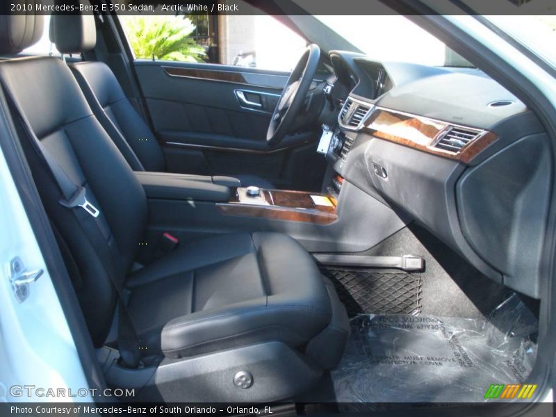 Arctic White / Black 2010 Mercedes-Benz E 350 Sedan
