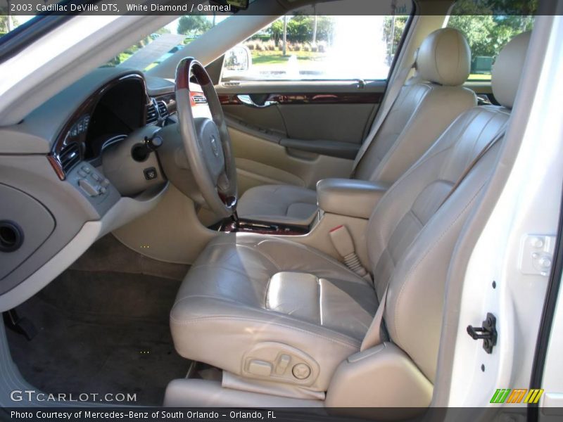 White Diamond / Oatmeal 2003 Cadillac DeVille DTS