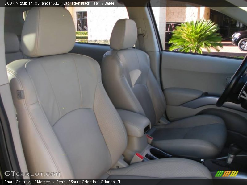 Labrador Black Pearl / Beige 2007 Mitsubishi Outlander XLS