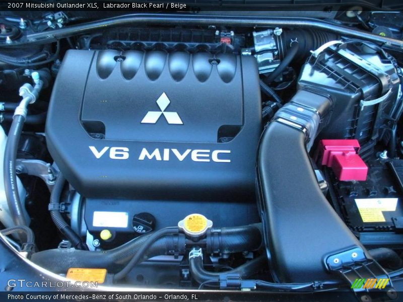 Labrador Black Pearl / Beige 2007 Mitsubishi Outlander XLS