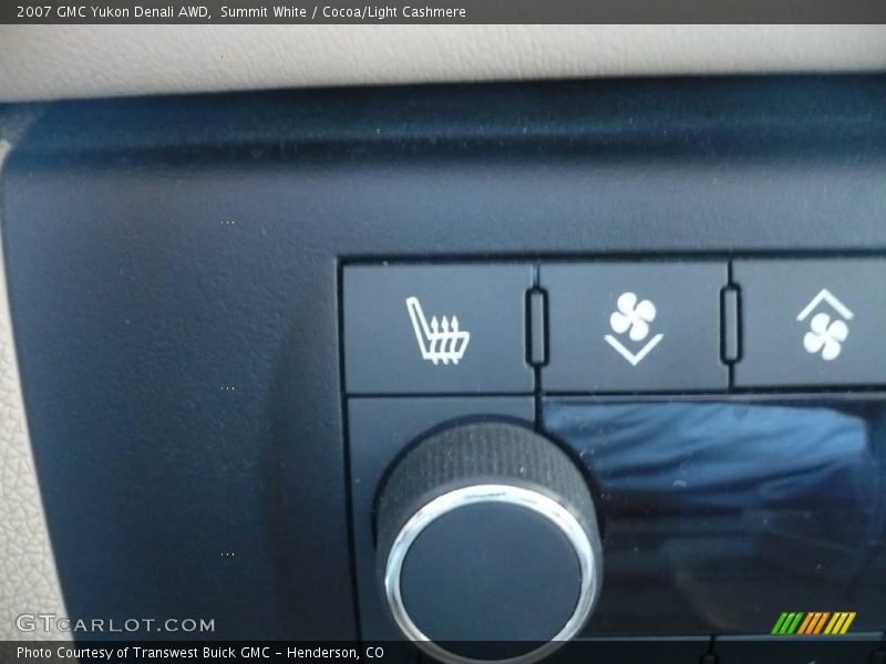 Summit White / Cocoa/Light Cashmere 2007 GMC Yukon Denali AWD