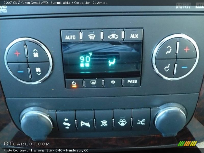 Summit White / Cocoa/Light Cashmere 2007 GMC Yukon Denali AWD