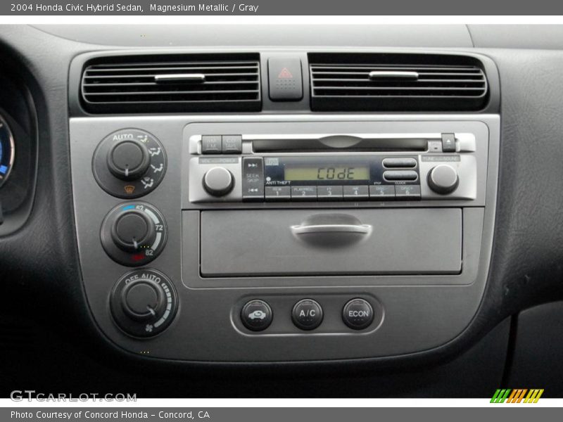 Magnesium Metallic / Gray 2004 Honda Civic Hybrid Sedan
