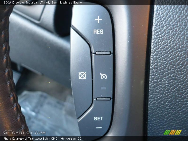 Summit White / Ebony 2009 Chevrolet Suburban LT 4x4