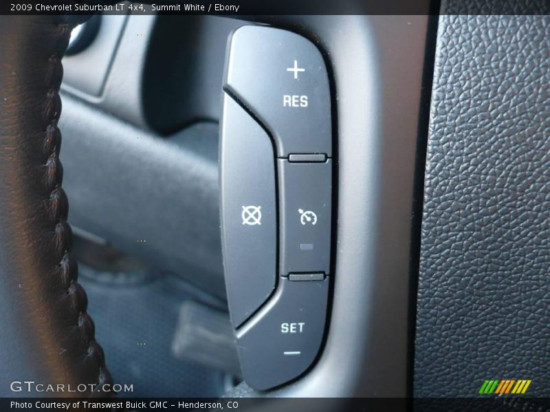 Summit White / Ebony 2009 Chevrolet Suburban LT 4x4