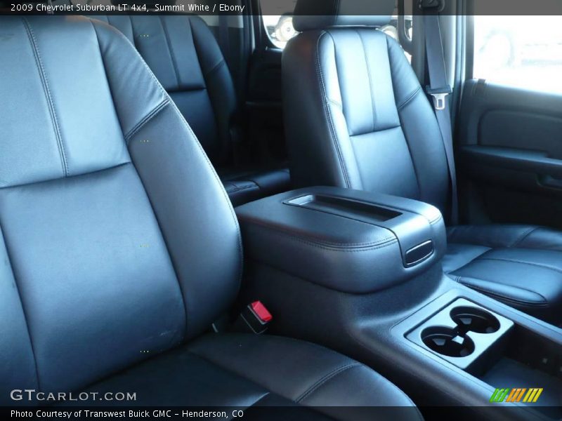 Summit White / Ebony 2009 Chevrolet Suburban LT 4x4