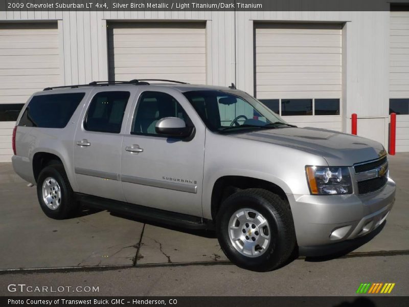Silver Birch Metallic / Light Titanium/Dark Titanium 2009 Chevrolet Suburban LT 4x4