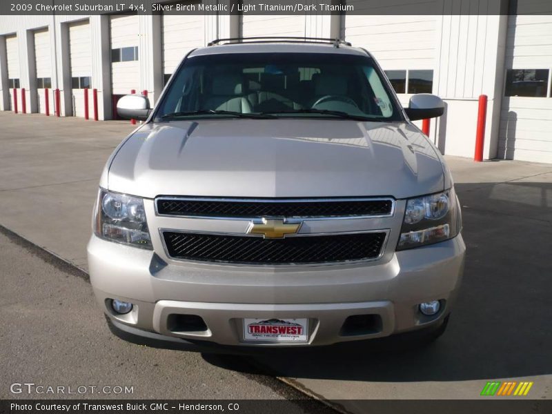 Silver Birch Metallic / Light Titanium/Dark Titanium 2009 Chevrolet Suburban LT 4x4