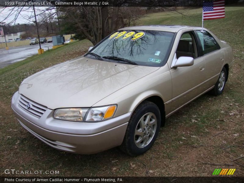 Cashmere Beige Metallic / Oak 1999 Toyota Camry LE V6