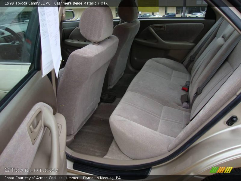 Cashmere Beige Metallic / Oak 1999 Toyota Camry LE V6