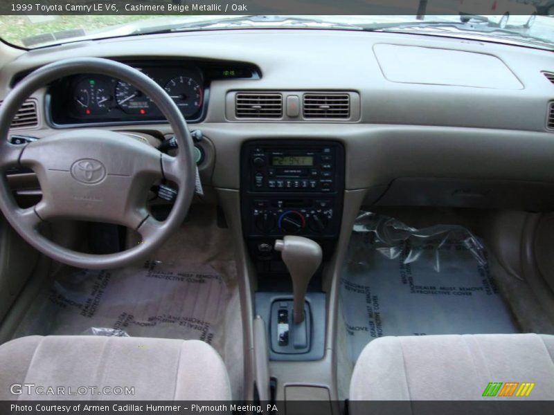Cashmere Beige Metallic / Oak 1999 Toyota Camry LE V6