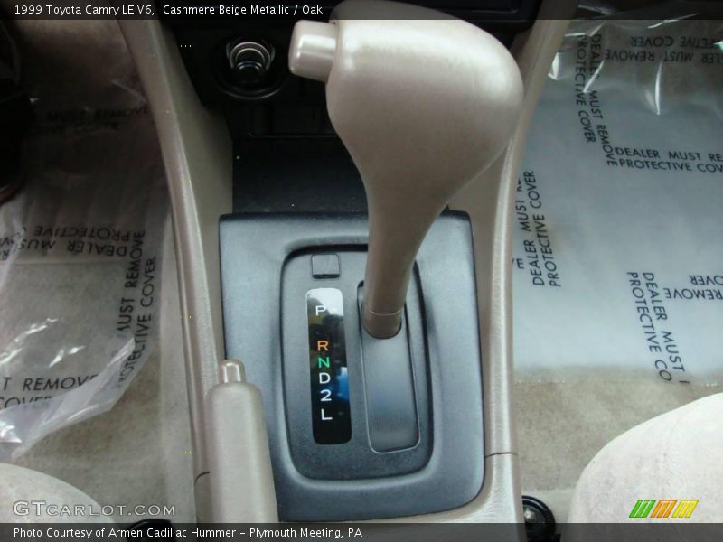 Cashmere Beige Metallic / Oak 1999 Toyota Camry LE V6