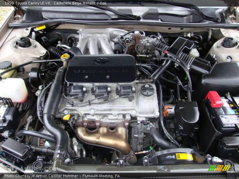 Cashmere Beige Metallic / Oak 1999 Toyota Camry LE V6