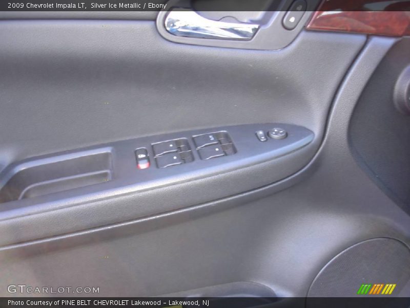 Silver Ice Metallic / Ebony 2009 Chevrolet Impala LT