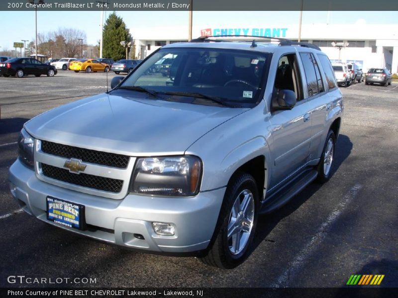 Moondust Metallic / Ebony 2007 Chevrolet TrailBlazer LT 4x4