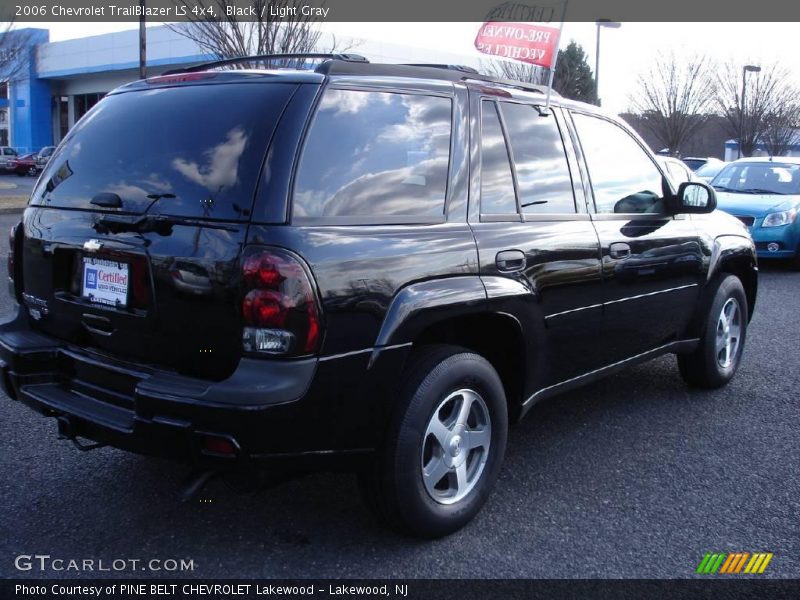 Black / Light Gray 2006 Chevrolet TrailBlazer LS 4x4