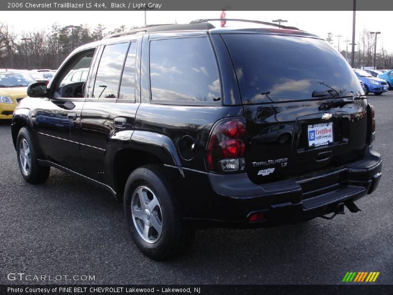 Black / Light Gray 2006 Chevrolet TrailBlazer LS 4x4