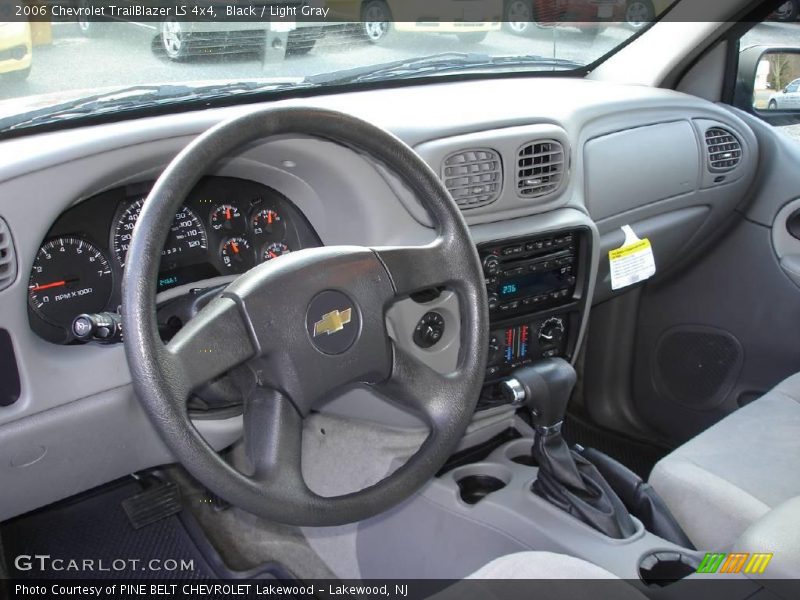 Black / Light Gray 2006 Chevrolet TrailBlazer LS 4x4