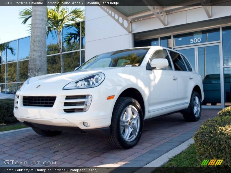 Sand White / Havanna/Sand Beige 2010 Porsche Cayenne Tiptronic