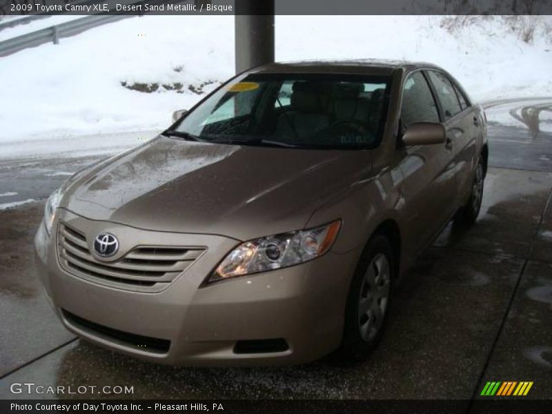 Desert Sand Metallic / Bisque 2009 Toyota Camry XLE