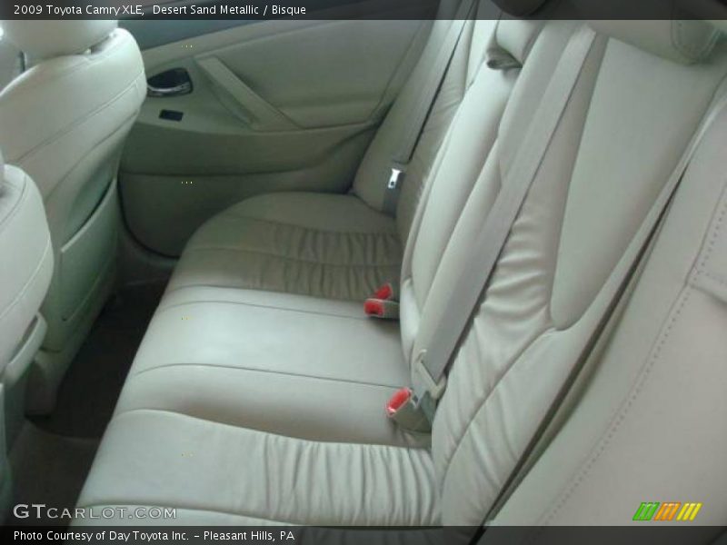 Desert Sand Metallic / Bisque 2009 Toyota Camry XLE