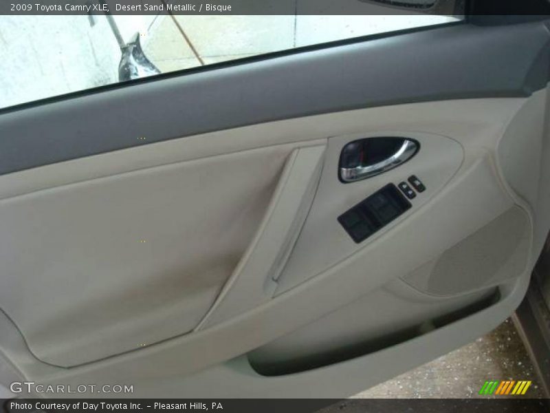 Desert Sand Metallic / Bisque 2009 Toyota Camry XLE
