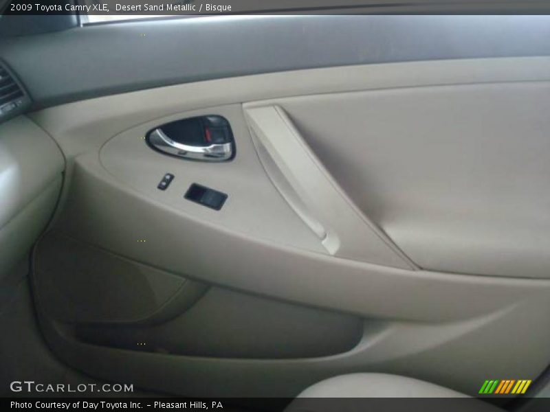 Desert Sand Metallic / Bisque 2009 Toyota Camry XLE
