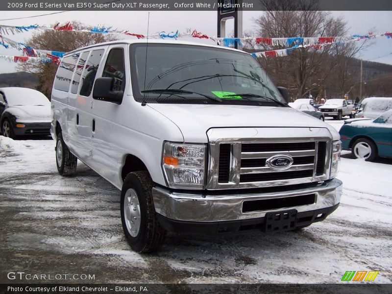 Oxford White / Medium Flint 2009 Ford E Series Van E350 Super Duty XLT Passenger
