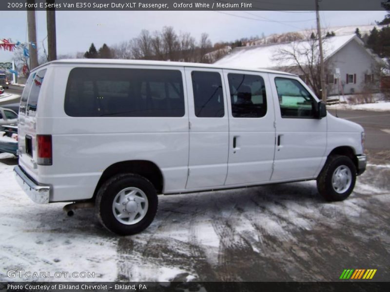 Oxford White / Medium Flint 2009 Ford E Series Van E350 Super Duty XLT Passenger