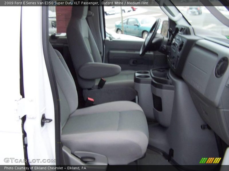 Oxford White / Medium Flint 2009 Ford E Series Van E350 Super Duty XLT Passenger
