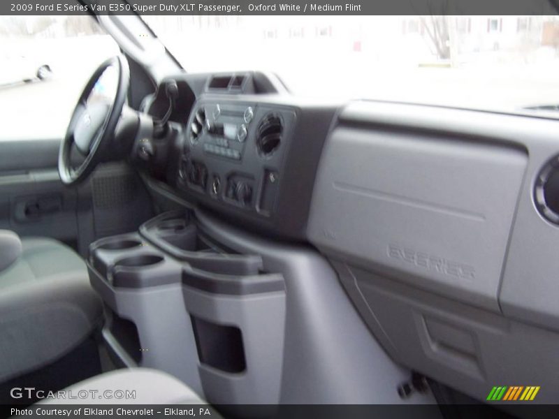 Oxford White / Medium Flint 2009 Ford E Series Van E350 Super Duty XLT Passenger
