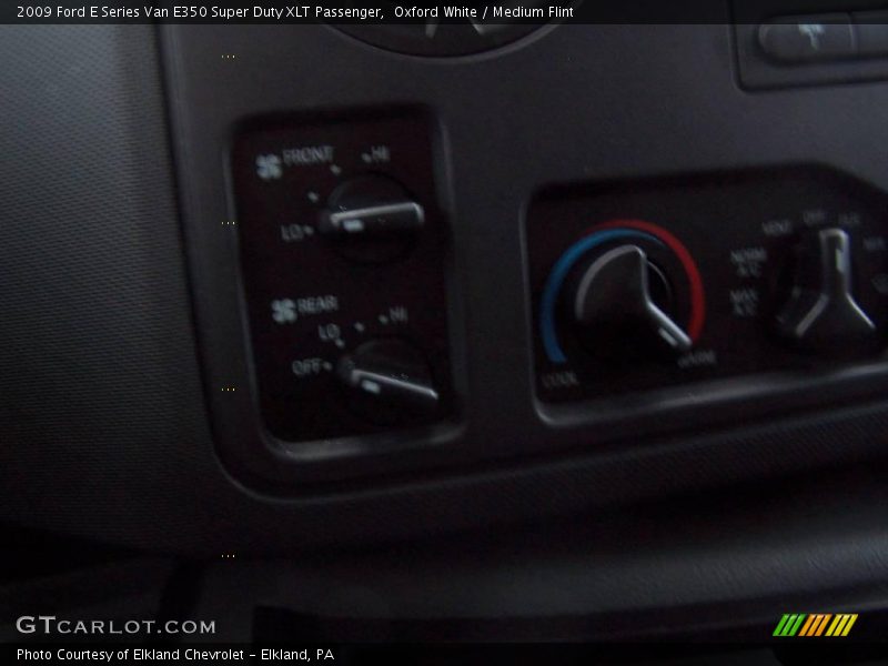 Oxford White / Medium Flint 2009 Ford E Series Van E350 Super Duty XLT Passenger