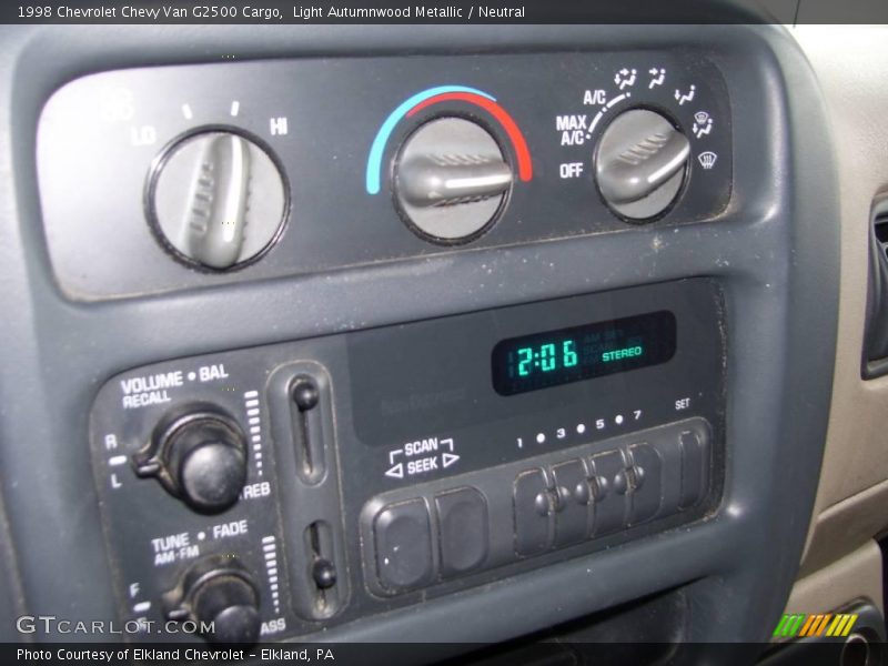 Light Autumnwood Metallic / Neutral 1998 Chevrolet Chevy Van G2500 Cargo