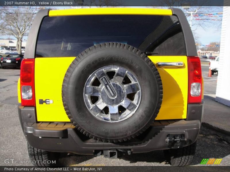 Yellow / Ebony Black 2007 Hummer H3