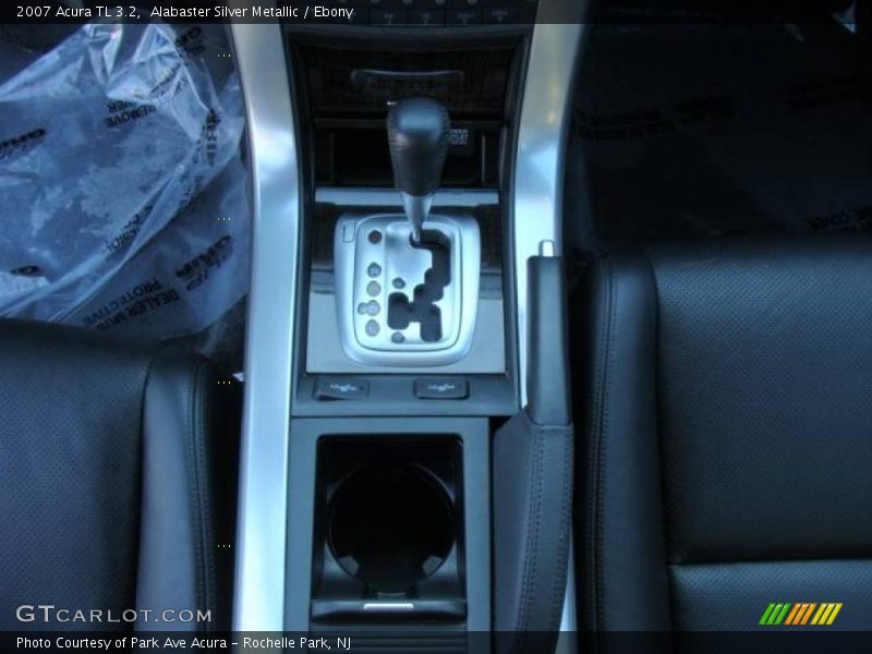 Alabaster Silver Metallic / Ebony 2007 Acura TL 3.2