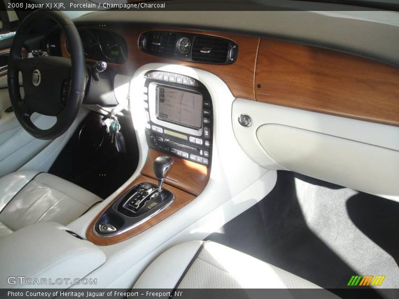 Porcelain / Champagne/Charcoal 2008 Jaguar XJ XJR