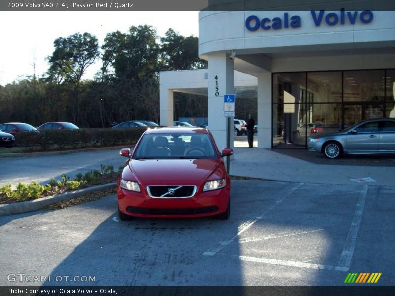 Passion Red / Quartz 2009 Volvo S40 2.4i