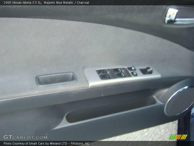 Majestic Blue Metallic / Charcoal 2005 Nissan Altima 3.5 SL