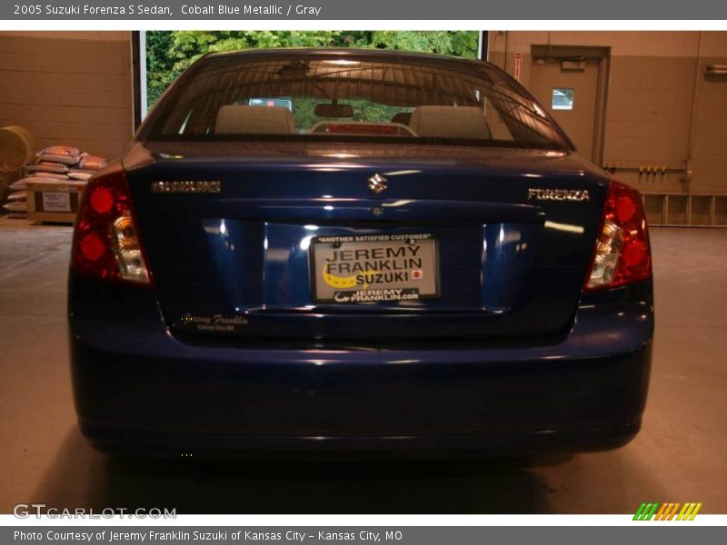 Cobalt Blue Metallic / Gray 2005 Suzuki Forenza S Sedan