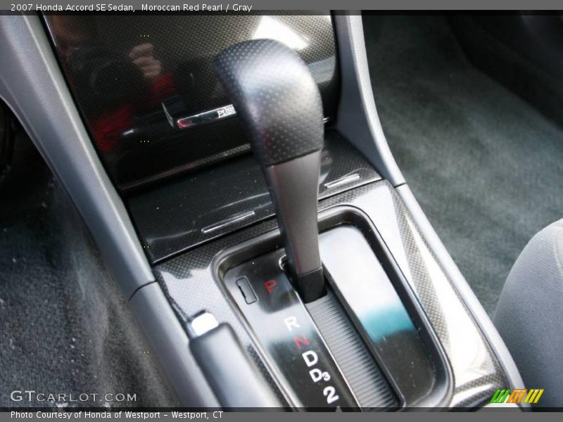 Moroccan Red Pearl / Gray 2007 Honda Accord SE Sedan
