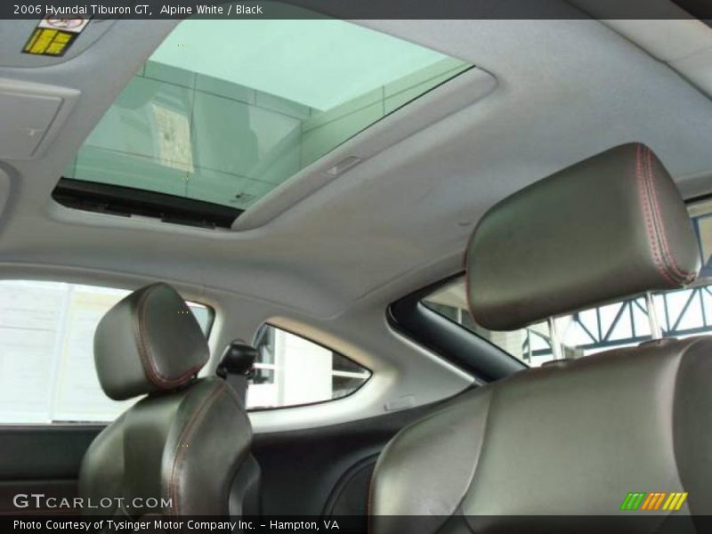 Alpine White / Black 2006 Hyundai Tiburon GT