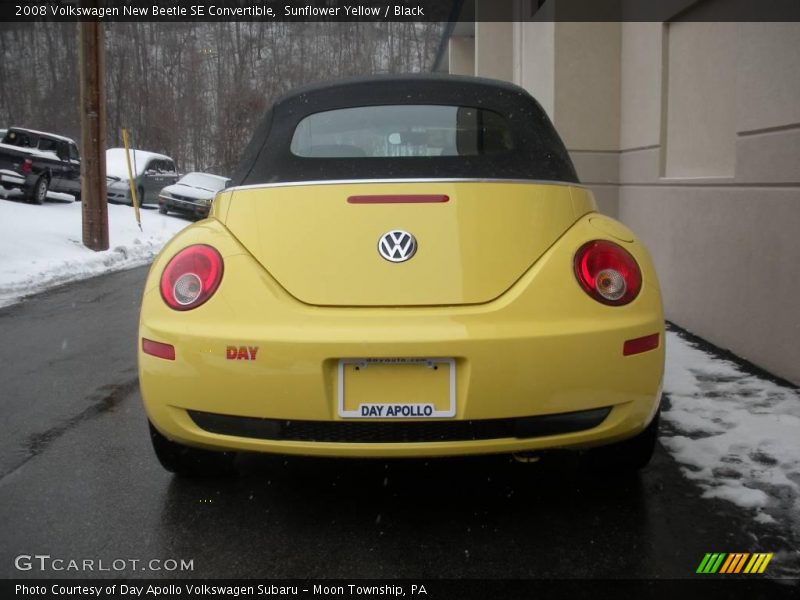 Sunflower Yellow / Black 2008 Volkswagen New Beetle SE Convertible