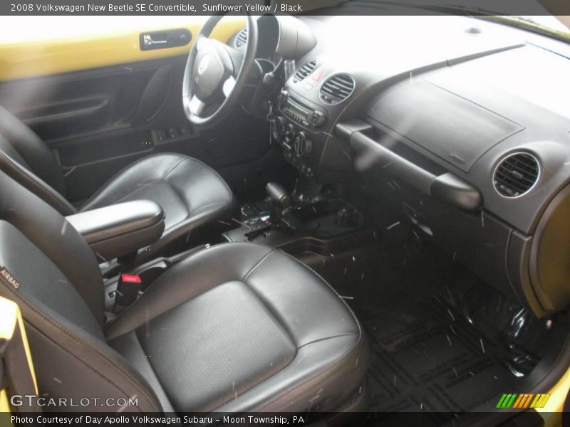 Sunflower Yellow / Black 2008 Volkswagen New Beetle SE Convertible