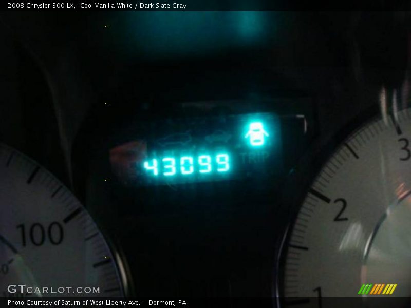Cool Vanilla White / Dark Slate Gray 2008 Chrysler 300 LX