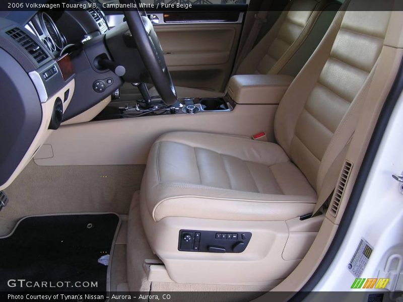 Campanella White / Pure Beige 2006 Volkswagen Touareg V8